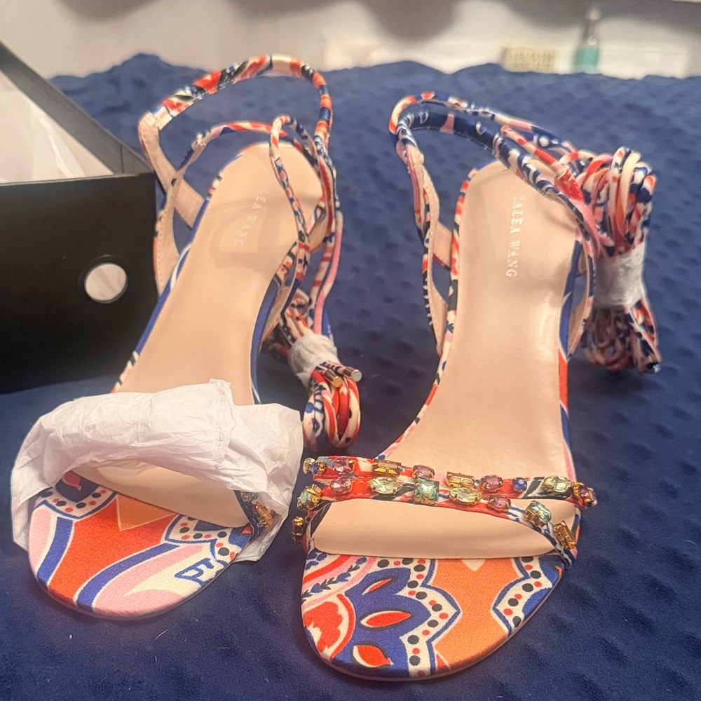 Brand New Azalea Wang Colorful Women's Sandals - tie up leg